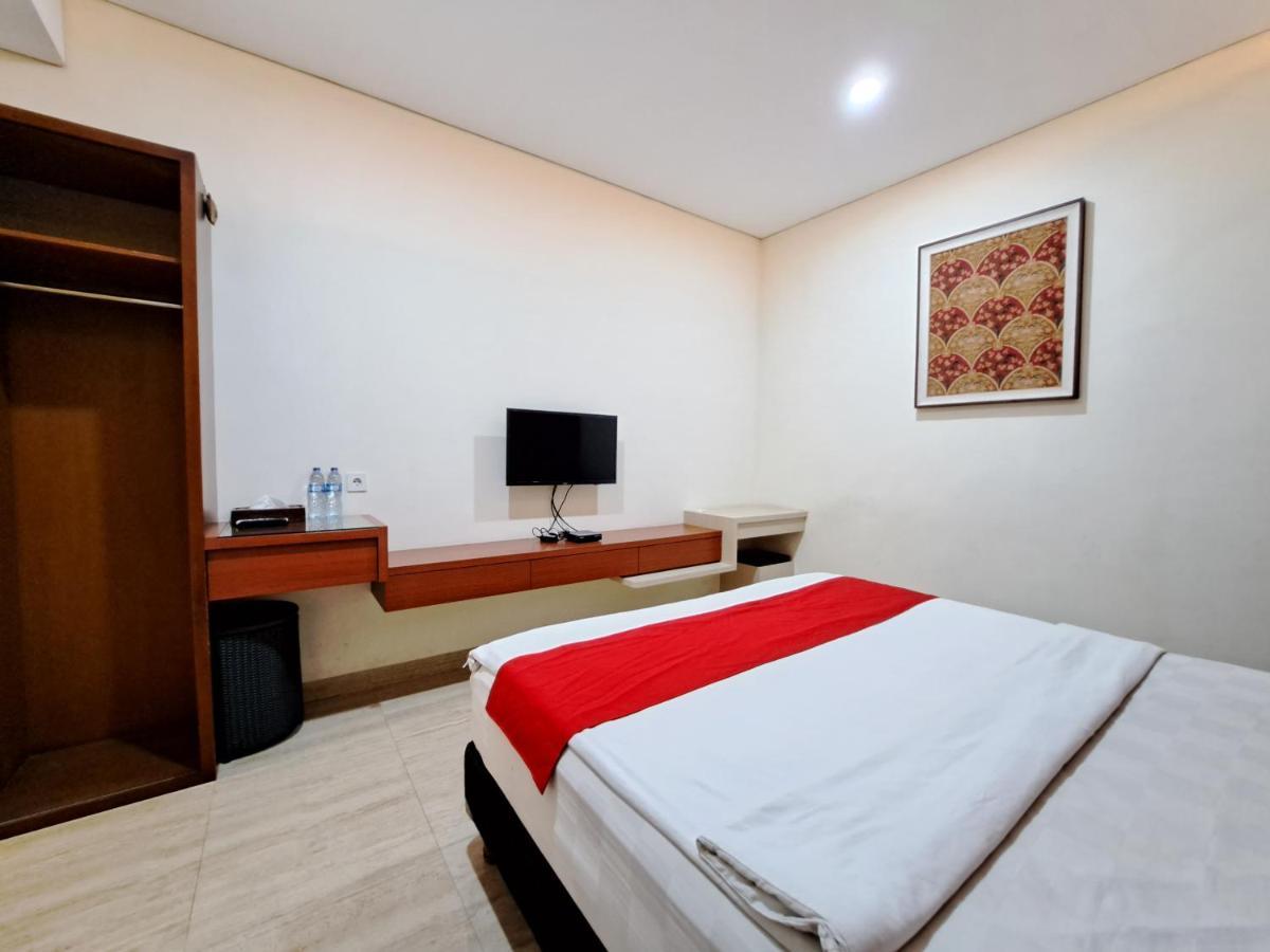 Dewi Uma House Hotel Dempassar Exterior foto