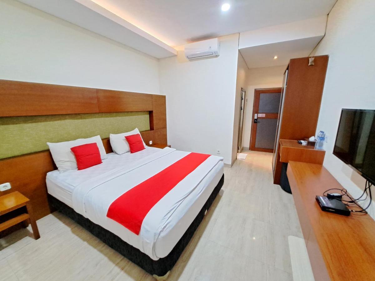 Dewi Uma House Hotel Dempassar Exterior foto